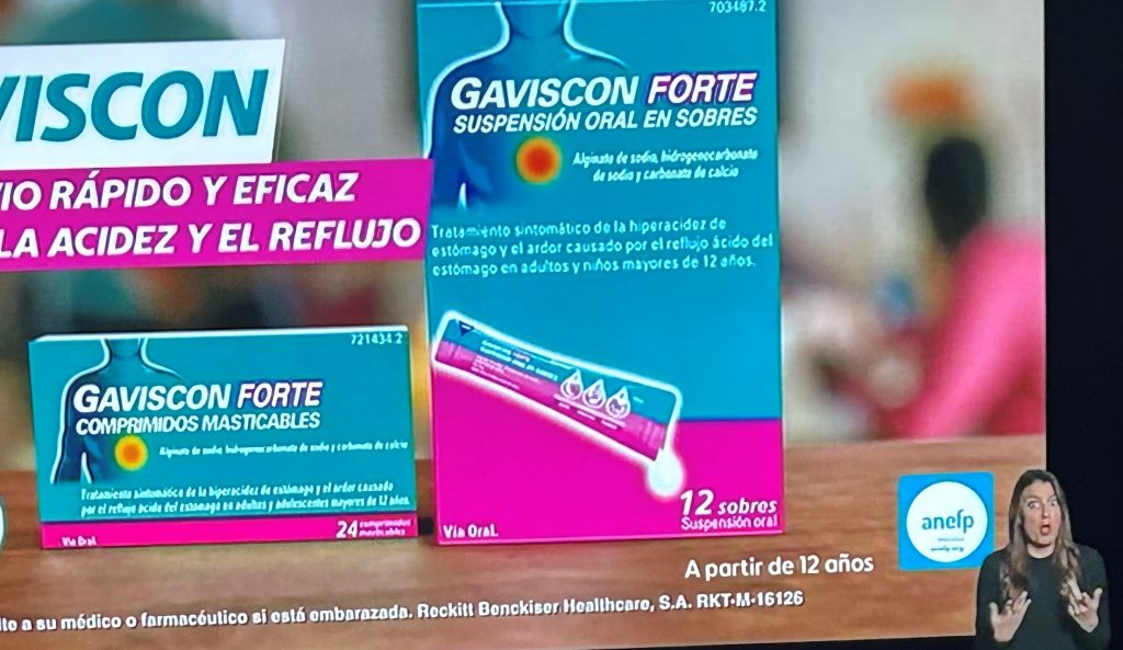 Imagen de un anuncio publicitario audiovisual incorporando interpretación de signos