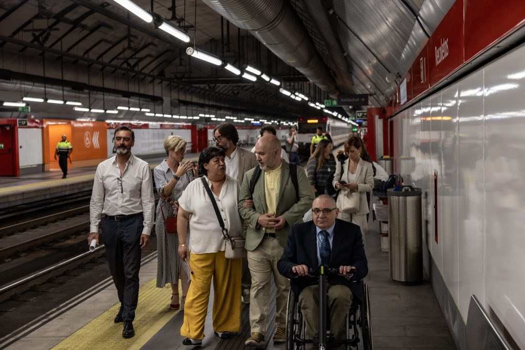 representantes de las delegaciones de personas con discapacidad del CERMI Estatal y del CERMI Madrid